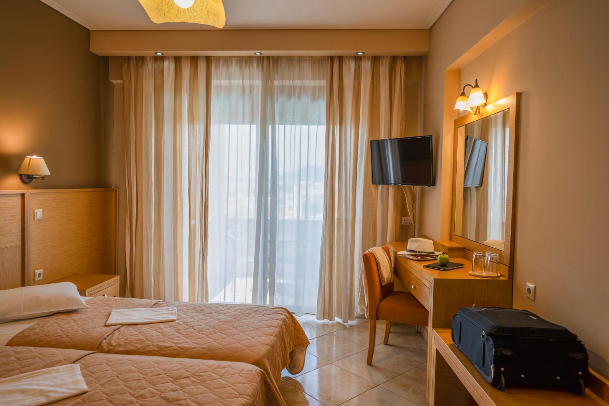 Evia Hotel & Suites Marmari  Luaran gambar