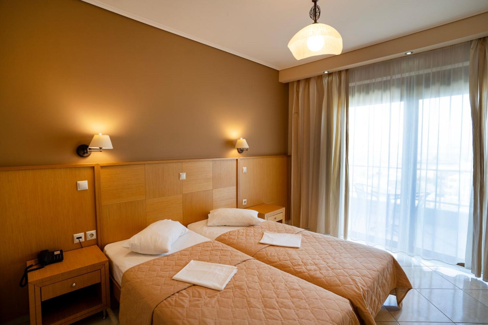 Evia Hotel & Suites Marmari  Luaran gambar